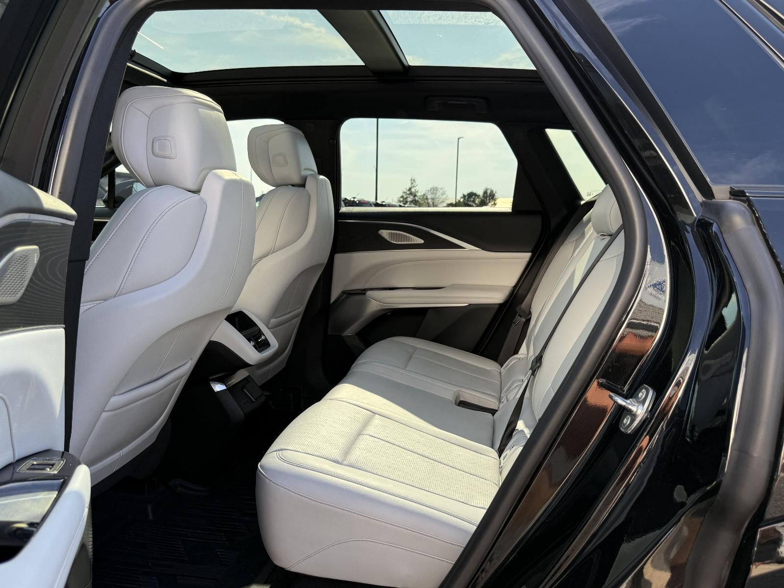 2024 Cadillac LYRIQ 4dr Sport w/1SJ
