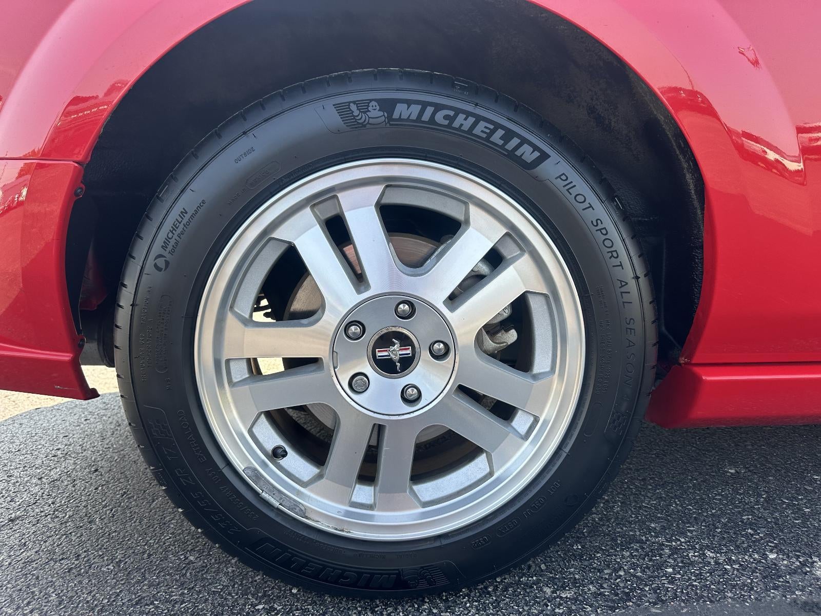 2007 Ford Mustang 2dr Cpe GT Premium