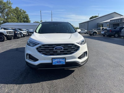 2022 Ford Edge Titanium AWD