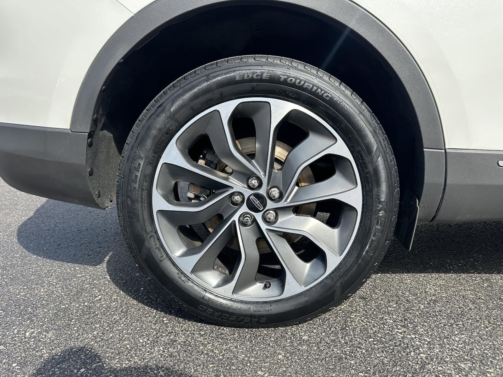 2023 Lincoln Nautilus Reserve AWD