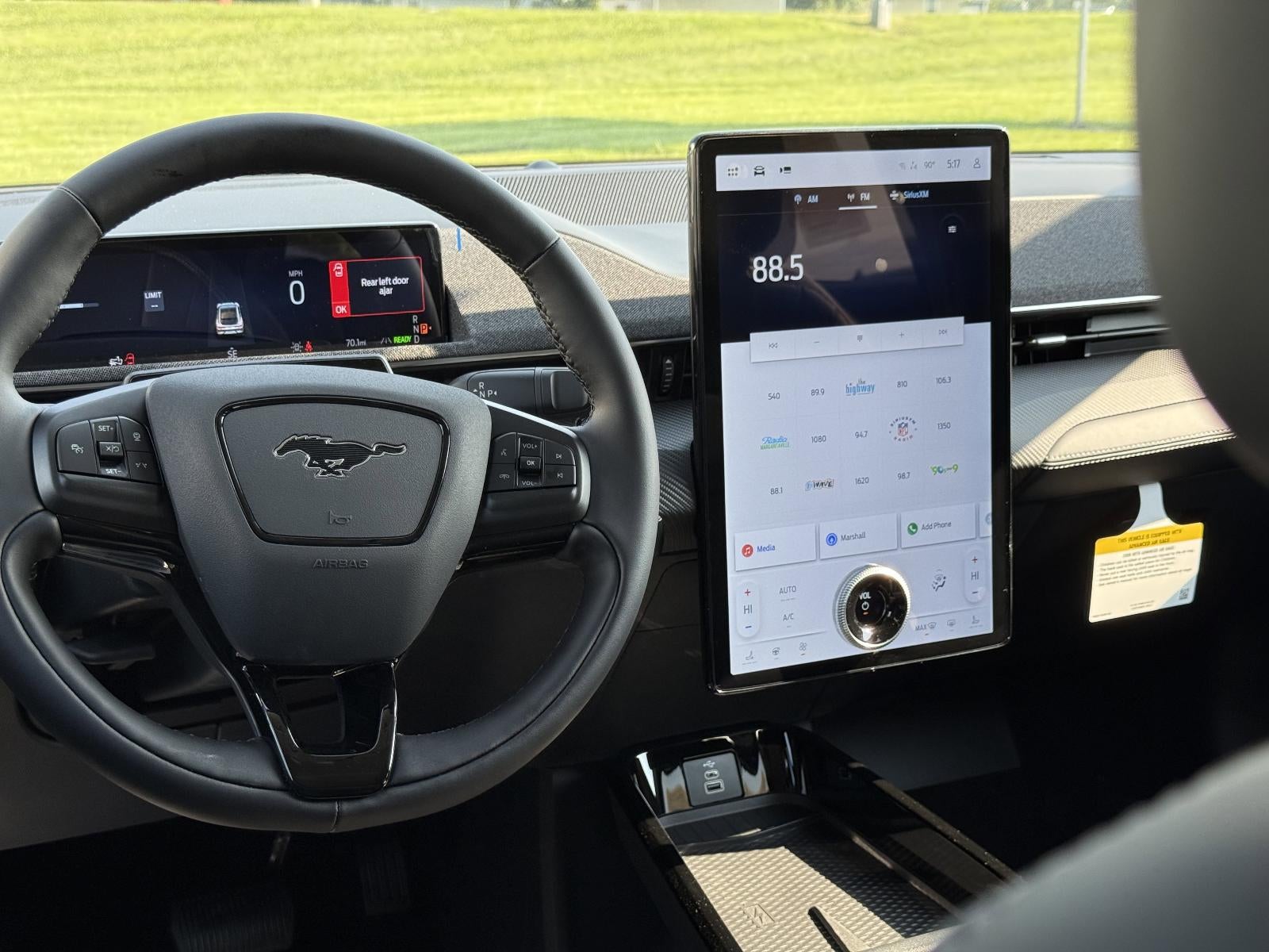 2025 Ford Mustang Mach-E Premium AWD