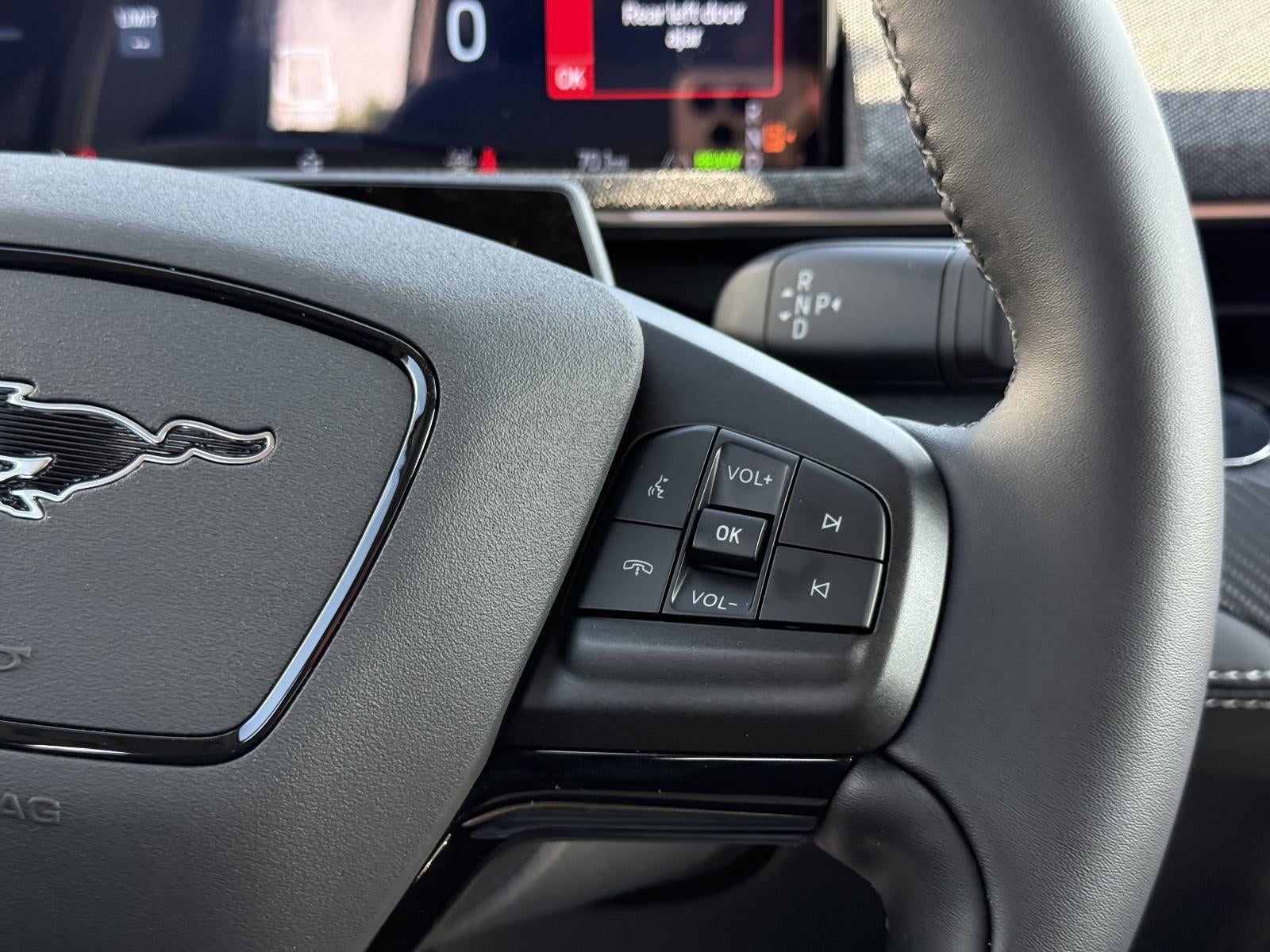 2025 Ford Mustang Mach-E Premium AWD