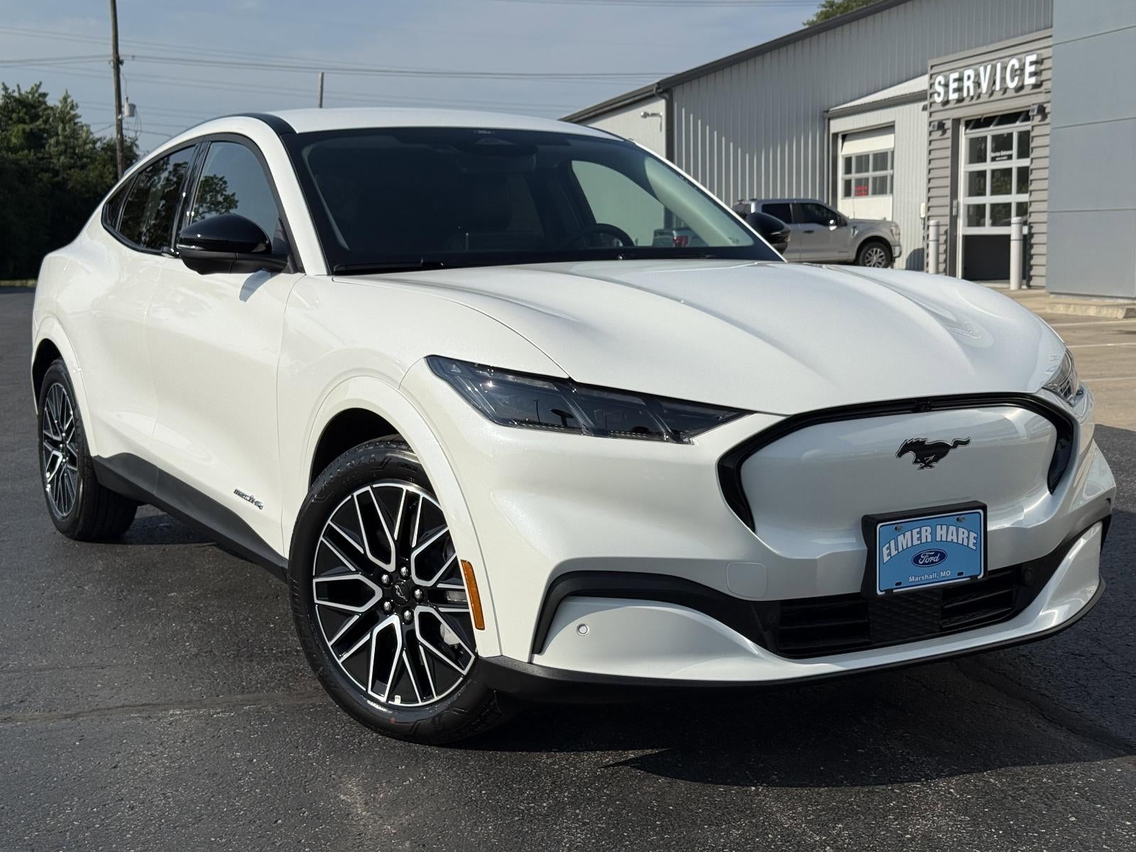 2025 Ford Mustang Mach-E Premium AWD