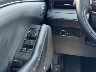 2025 Ford Mustang Mach-E Premium AWD