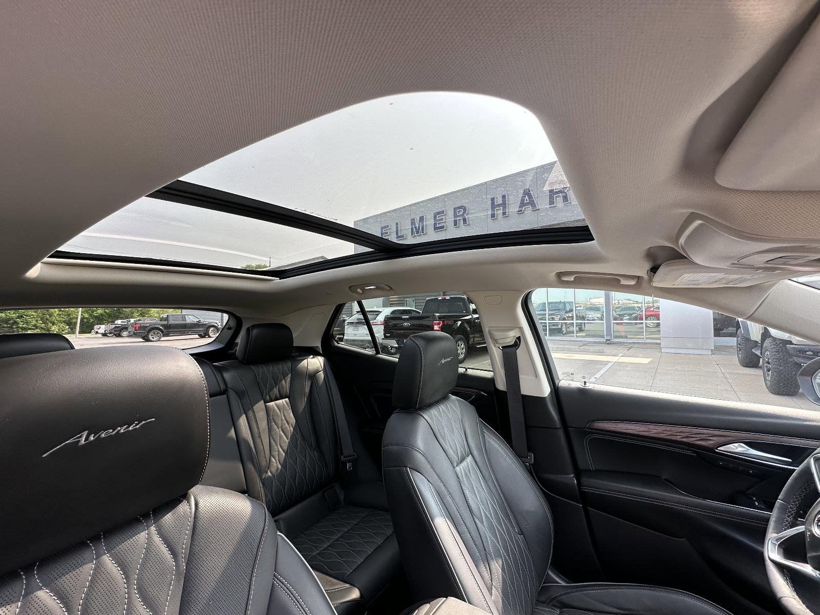 2021 Buick Envision AWD 4dr Avenir